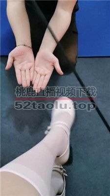 【冰薇】跪舔皮鞋白丝/坐脸窒息踩踏 JS240301-3