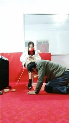 【沐颜】狗继父伺候我沐足【双视角版】 JS250216-12