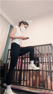 【晚晚】圈养狗笼-赏赐圣水-白袜辱 JS251106-28