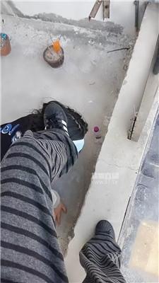 【爱可】胯下母狗天台调教 bf62704