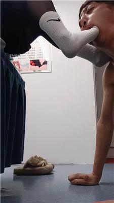 【洛芯s女帝】强制原味白袜深喉插吐 JS260511-15