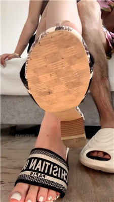 【咬猫】阉奴伺候皇帝爷娘娘    260512-50