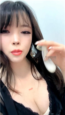 【玥玥玥】凉拖裸足绿帽    260513-43