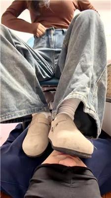 【静琪】勃肯舔鞋除臭深喉坐脸 JS260517-19
