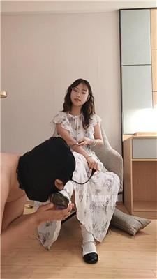 【一点点】圣水淋浴羞辱贱狗 JS260530-29