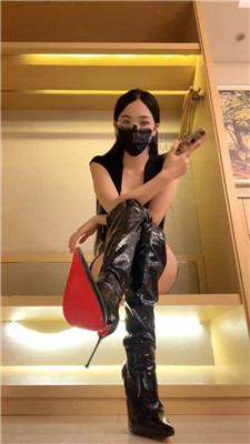 【苏大大】高跟靴子白棉袜炸    260616-37