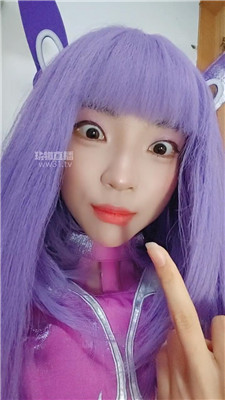 【美少女战士】严莉莉中指辱盯S    260630-21