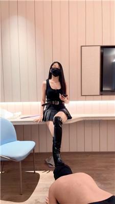 【欣怡女主】长靴女神暴揍场 JS260724-50