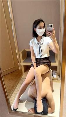 【奈奈】铆钉高跟玩虐青岛狗【上】   JS260918-3