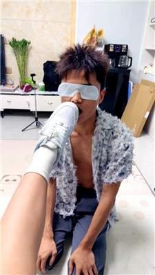 【早早】175妈妈调教小狗   JS260918-17